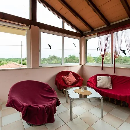 Apartment Ivan House With